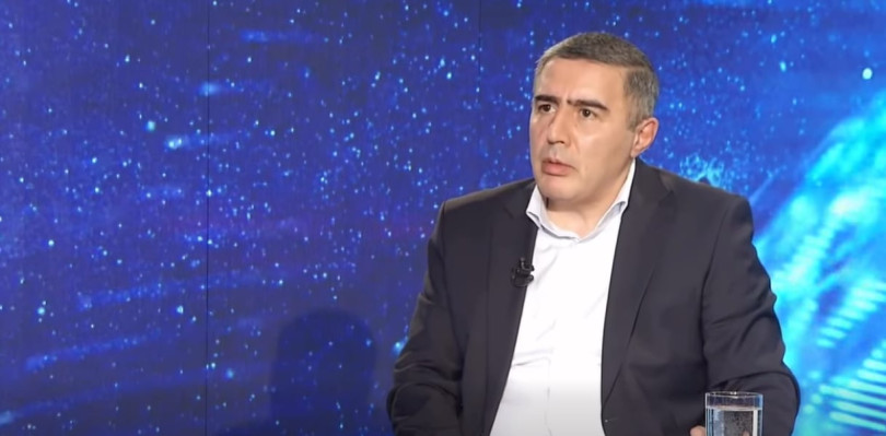 Ընտրությունը «Փորձանքի, փորձարկման և փորձառության» միջև է